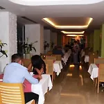 Marbella 马尔马里斯